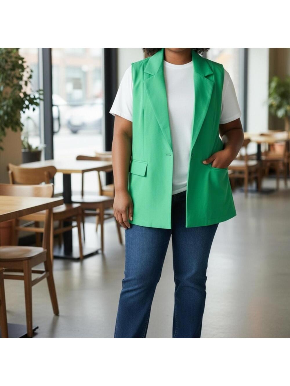 SHEIN Curve Vibrant Green Vest 503